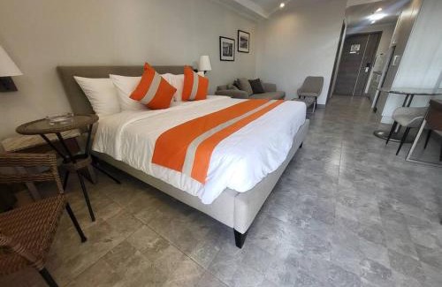 Malabanias Apartment | Sheryll Escapes - 1109, Phase 2 La Grande, breezy, hotel amenities!