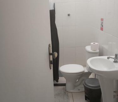 Pindamonhangaba Hostel | Sheymar Hostel Pindamonhangaba