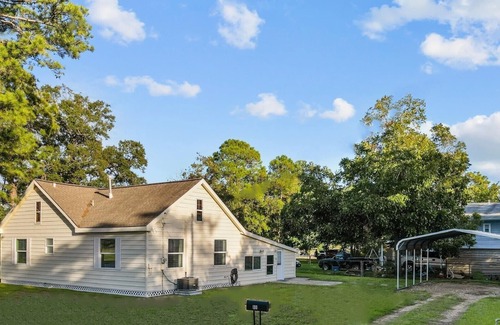 La Marque House | Shift Workers Sanctuary - Weekly/Monthly Discounts