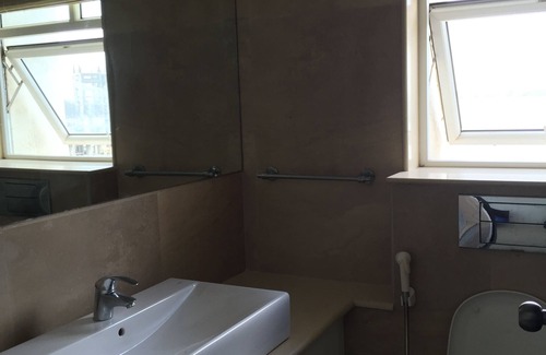 Kochi Apartment | SHIMMERING WATERS COCHIN INDIA 3 BEDROOM APARTMENTS FACING BACK WATERS