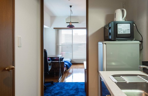 Honmachi Apartment | Shinjuku Highrise Highspeed internet 1m station!