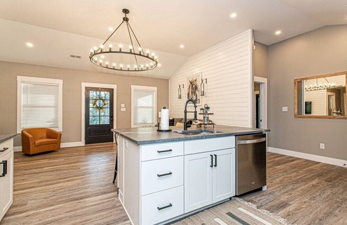 Knoxville House | Shirley Way · Bearden Bliss <10 mins to UT & Downtown Knox