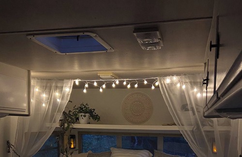 Kootenay Bay House | Shiva Hill Camper with Stunning Glacier Views