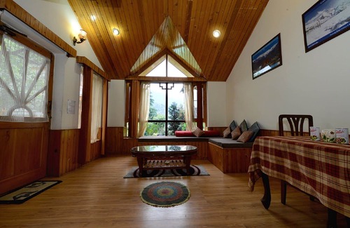 Aleo Villa | Shoran in Treetops Cottage - Detached bungalow