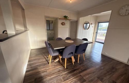 Dalrymple House | Shore Beats Work