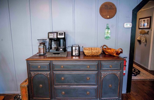 Hammondsport House | Shore Thing located on Waneta’s west side