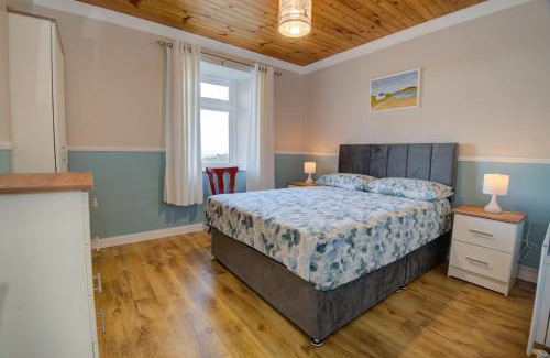 Letterkenny House | Shoreline Cottage