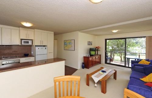 Nelson Bay Apartment | Shoreline Unit 2 1 Intrepid Close