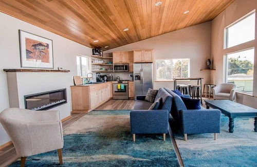 Waldport House | Shorepine