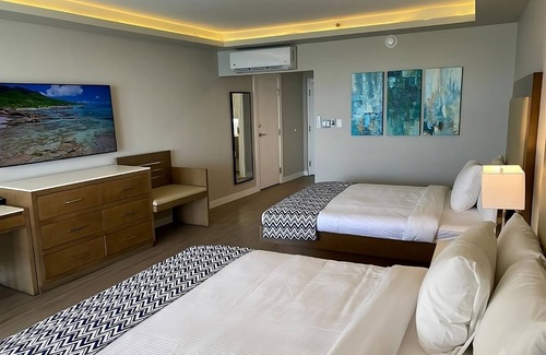 Estate Turner Hole House | Short Drive from Honeymoon Beach! 4 Spacious Units, Outdoor Pools, Free Parking!