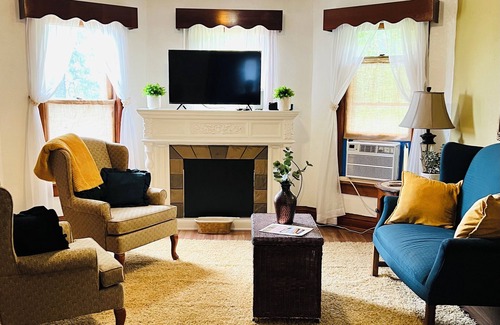Michigan City House | Short Drive to Beaches, Winery's, Casino, and Lighthouse Mall, SLEEPS 12