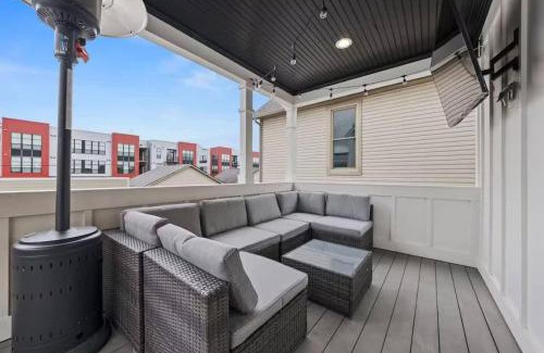 Italian Village House | Short North Convention King Bed Free Parking!