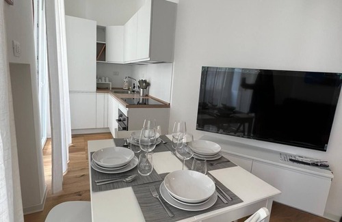 Carignano Apartment | SHORT RENT. Within walking distance of the famous Piazza De Ferrari and Via XX Settembre.