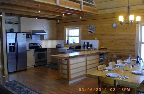 Serene Lakes Cabin | Short troll to Lakes- Nature Inspired Serene Cabin- with canoe