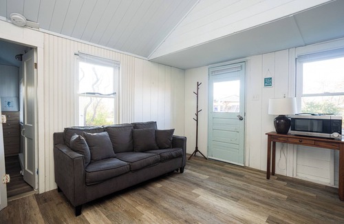 York Beach Cottage | Short walk to Short Sands & Long Sands Beaches! Affordable vacation in York! #7