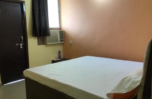 Gaya Hotel | Shree Banquet Hall & Rooms