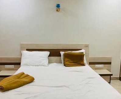 Nathdwara Cabin | Shree Saurashtra Leuva Patel Samaj Nathdwara