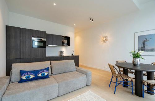 De Kaaien Apartment | SHWAY - The Captain's View