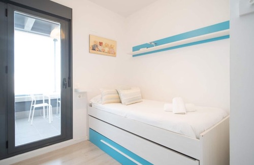 Sanlucar de Barrameda Apartment | SibsSanlucar McVilla - Atico - Piscina, duplex, cerca playa y centro
