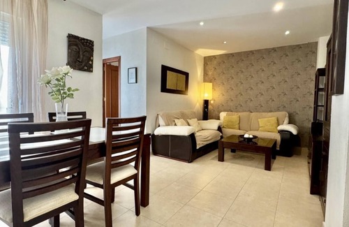 Sanlucar de Barrameda Apartment | SibsSanlucar Reina 2 Center Parking