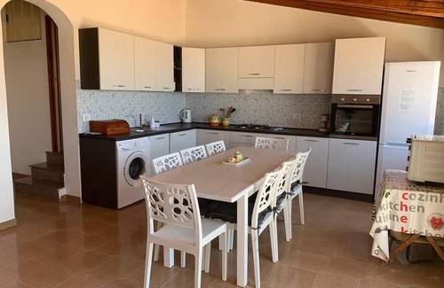 Cava dʼAliga House | Sicily 200m from the sea