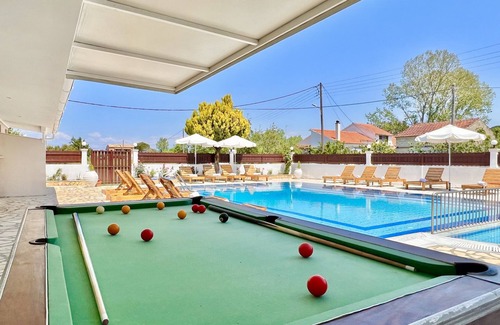 Sidari Villa | Sidari Beach Villa with private pool