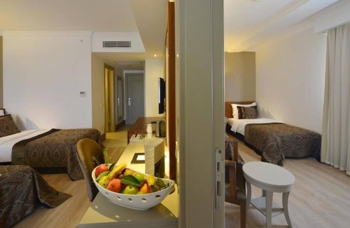 Gundogdu Hotel | Side Crown Serenity Ultra All Inclusive