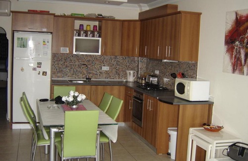 Kemer Mahallesi Apartment | Side Hill Four