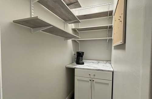 Sheridan House | Sidelines @ Grand Park Game Room Basketball Court Sleeps 13+