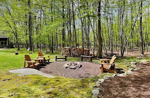 Mountainside House | Sidetracked | Luxe Details, Backyard Pavilion, Fire Pit + Convenient Location!