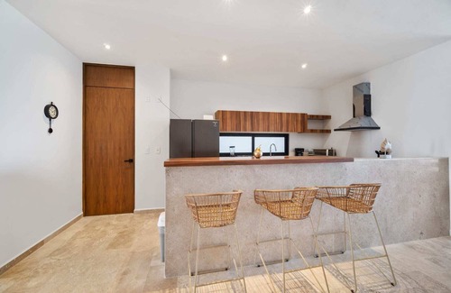 Miramar Apartment | SIELA Oceanfront Luxury 4 BR Villa
