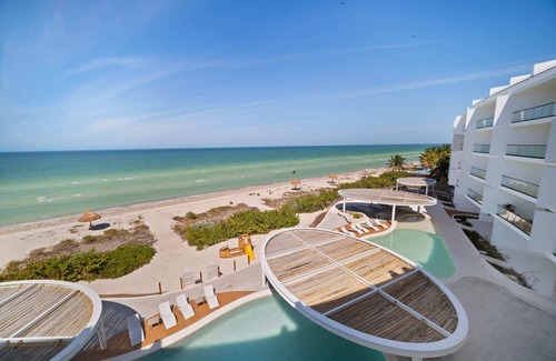 Miramar Apartment | SIELA Oceanfront Luxury 4 BR Villa