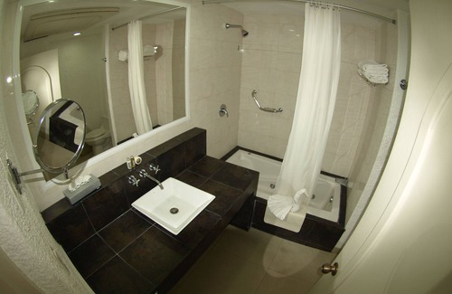 Peninsulas de Santiago Resort | Sierra Mar All Inclusive at Tesoro