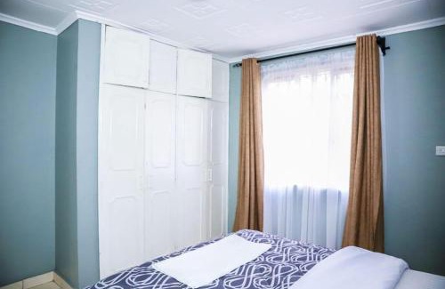 Ruiru House | Sifa House - The Family Damside Escape with Amazing Views