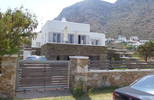 Kamares House | Sifnos Cycladic Villa