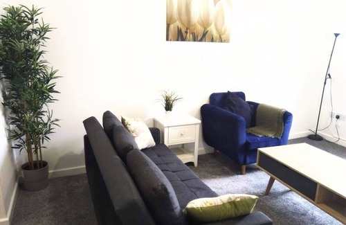 North Shields Apartment | Sigma Central Flat 3 is a 5min walk to the The famous Fish Quay and restaurants.
