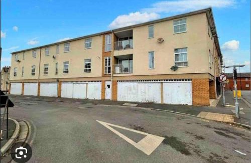 Swindon Apartment | Signal Rest