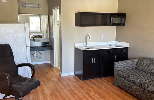 Danville Hotel | Signature Inn Danville