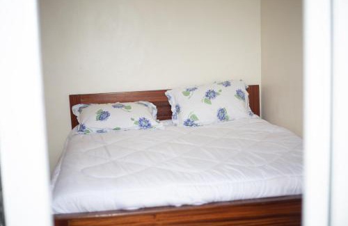 Ruhondo Apartment | Signature Lodges