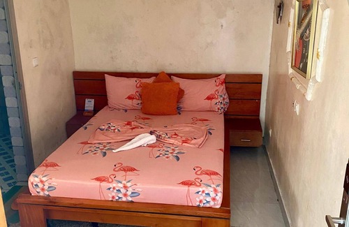Bafoussam Bed & Breakfast | SIGNE TAKOU LINUS CHRISTIAN