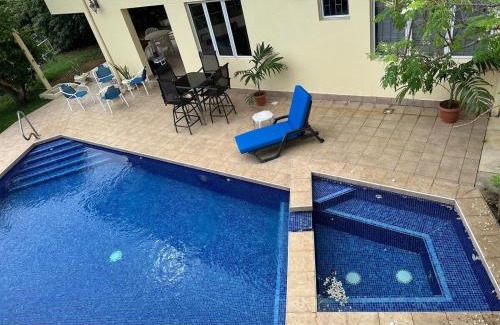 Lambeau Villa | Sikse 3BR 4bath with pool villa