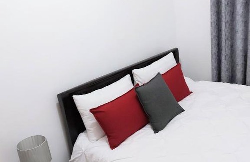 Kisumu Apartment | SILKY SUITES MILIMANI Quiet, secure, cozy and private 1 br