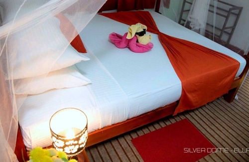 Ella House | Silver Dome - Balcony & Mountain view
