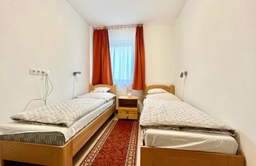 Sarvar Apartment | Silver Lux Apartman