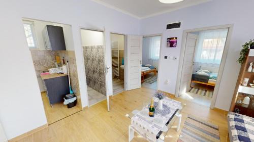 Zsorifurdo Apartment | Silver Zsóry Apartman II.