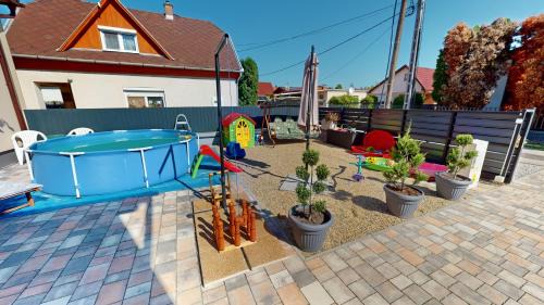 Zsorifurdo House | Silver Zsóry Apartman