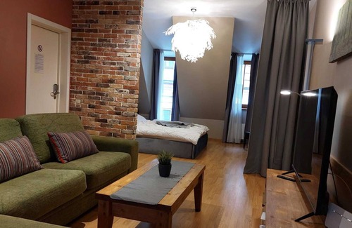 Old Town Apartment | Silversmith's Residence. Split Level Apartment.