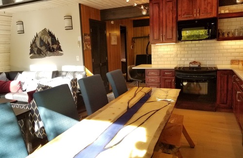 Wildernest Cabin | Silverthorne Cabin-Glamping on Steroids-Summit Cty House Wildernest Mesa Cortina