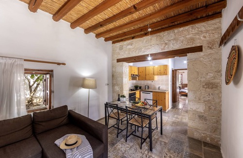 Droushia Villa | Simeon Estate in Drouseia