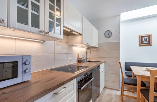 Sankt Urban Apartment | Simonhöhe by Interhome